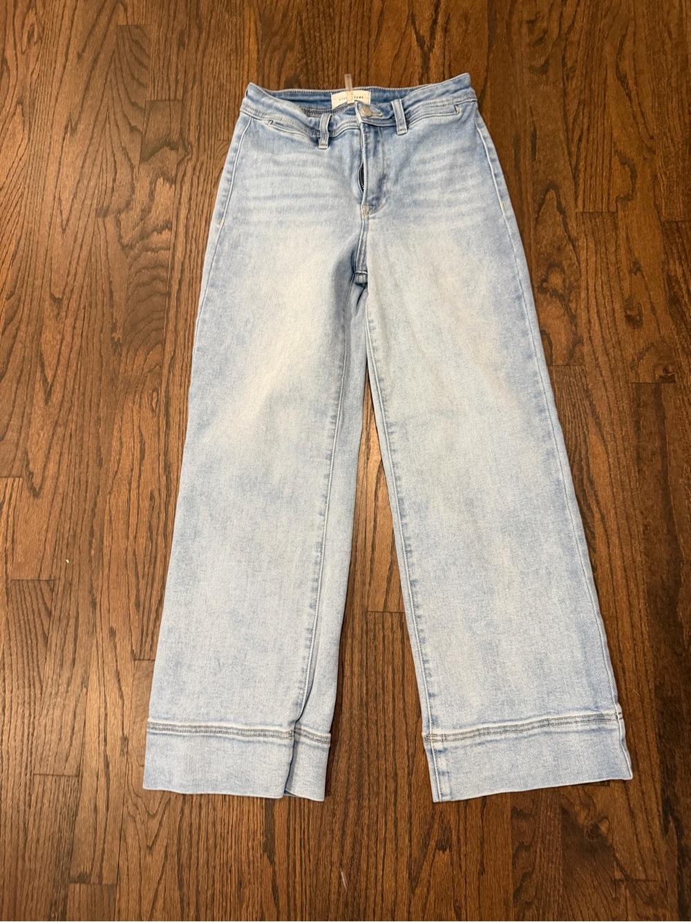High-Rise Light Blue Wide-Leg Women's Jeans